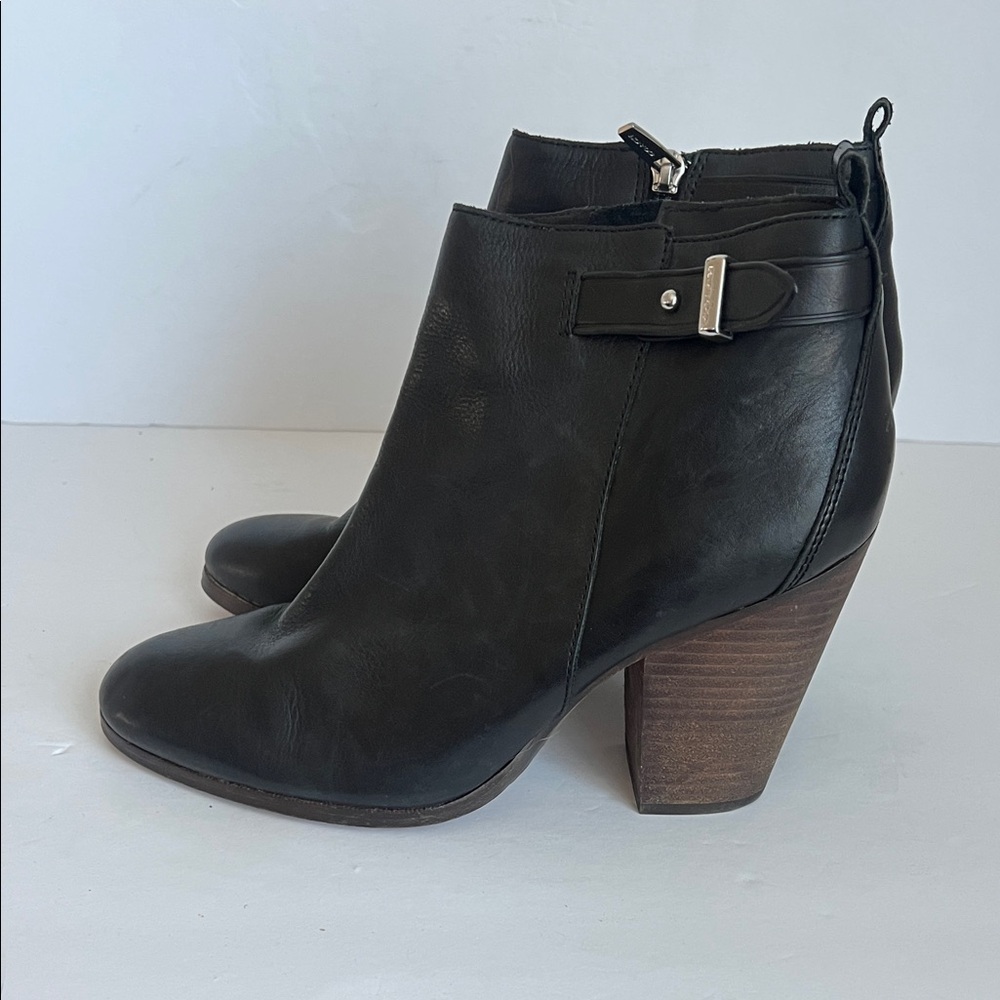 Coach Hewes Safari Leather Heeled Booties Shoes Black Leather size 10B